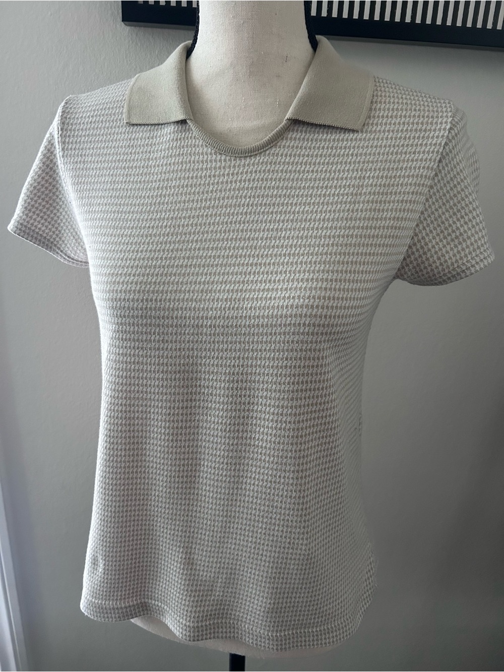 Beige/Cream Collared Houndstooth Polo Top Medium Preppy Tennis Dark Academia